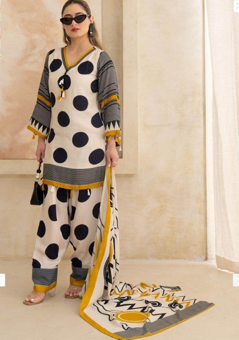 Stylish Vibrant Cotton Kurta Set With Tassels