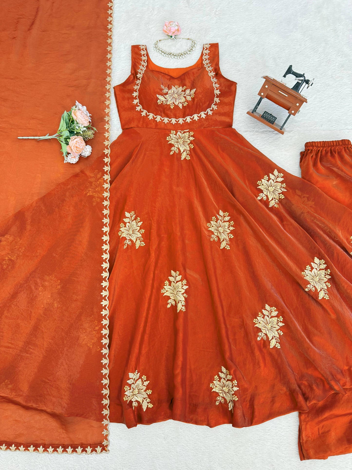 Exclusive 3-piece Anarkali Set