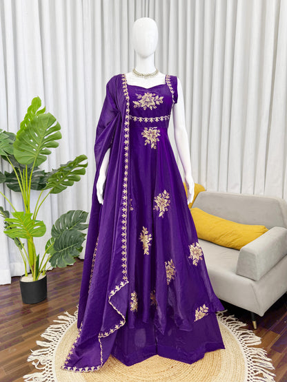 Exclusive 3-piece Anarkali Set