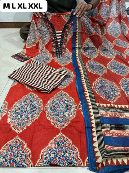 Elegant Cotton Kurta Set With Sequin Detailing