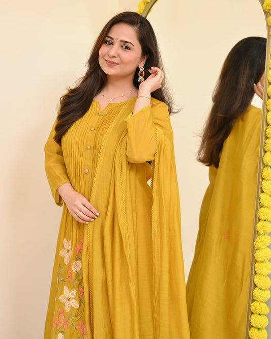 Floral Embroidered Cotton Kurta Set