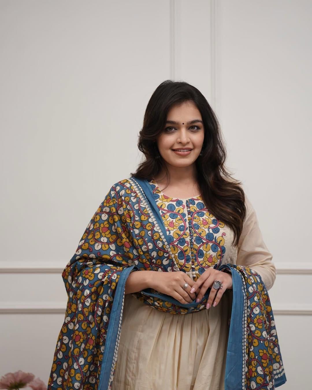 Elegant White-Blue Khadi Cotton Kurta Set