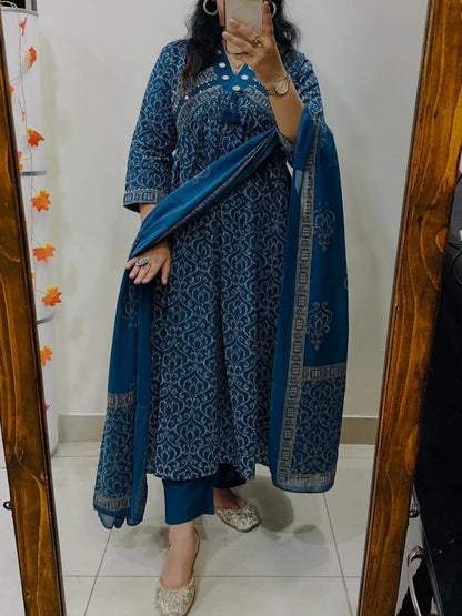 Elegant 3-piece Anarkali Cotton Kurta Set