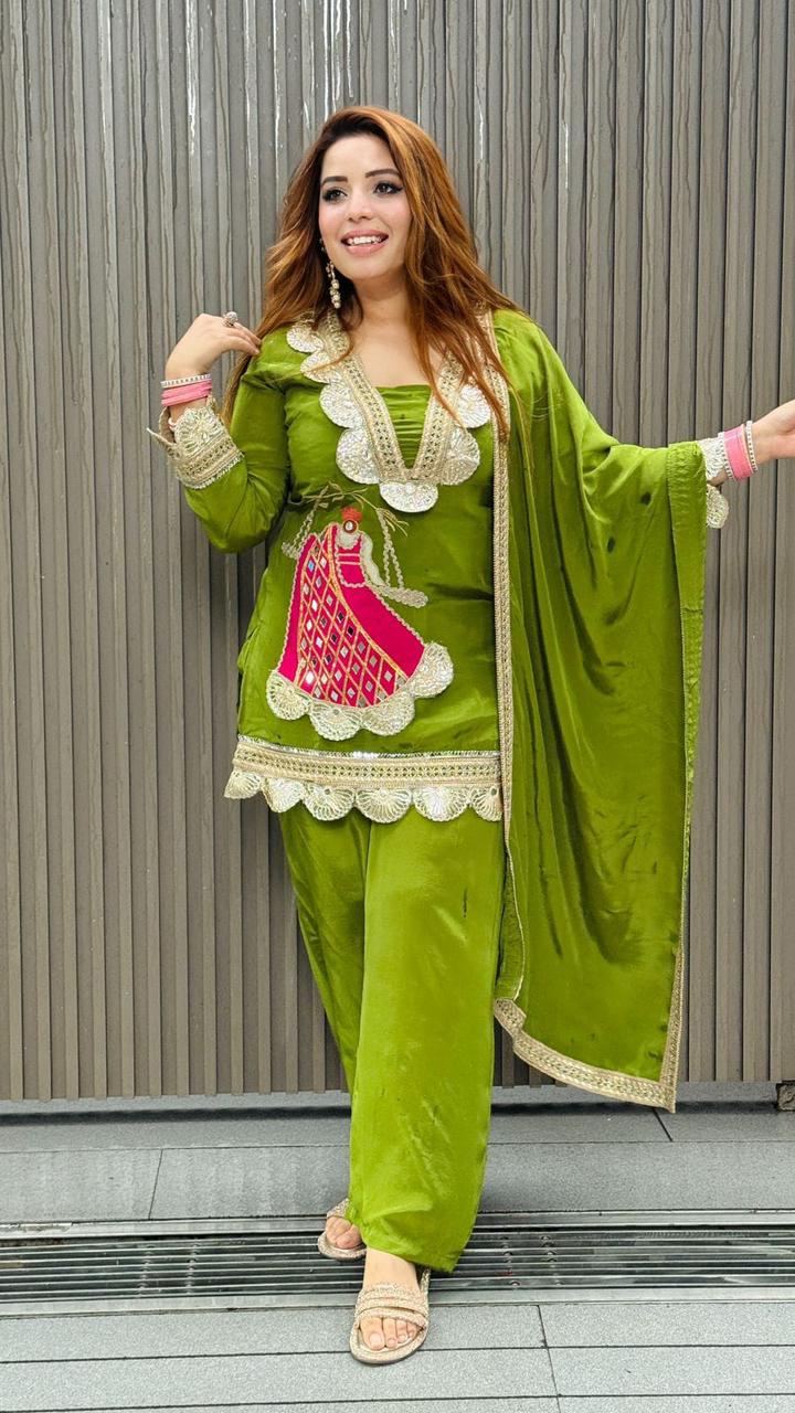 New Look Festive Top, Pant & Dupatta Set
