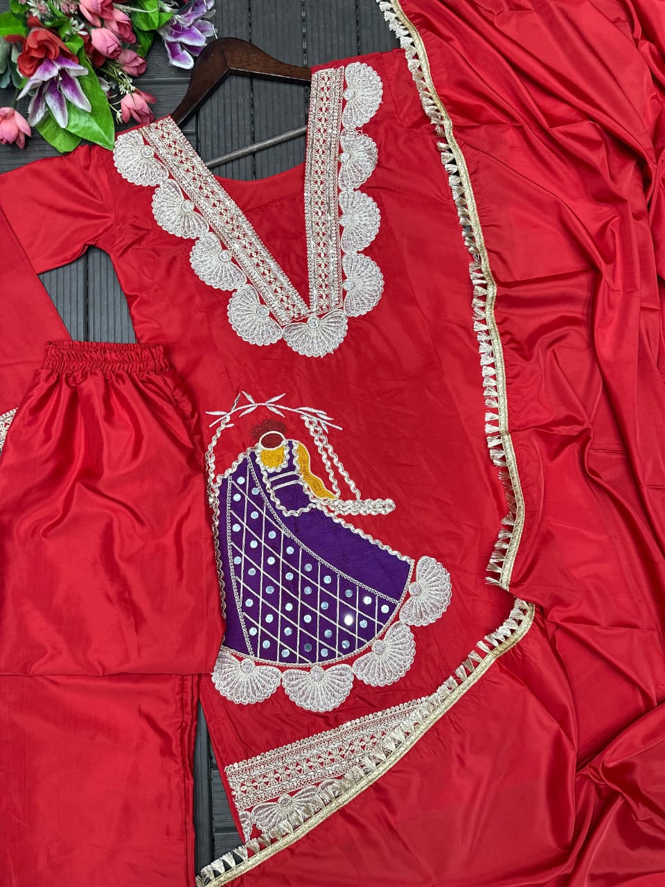 New Look Festive Top, Pant & Dupatta Set