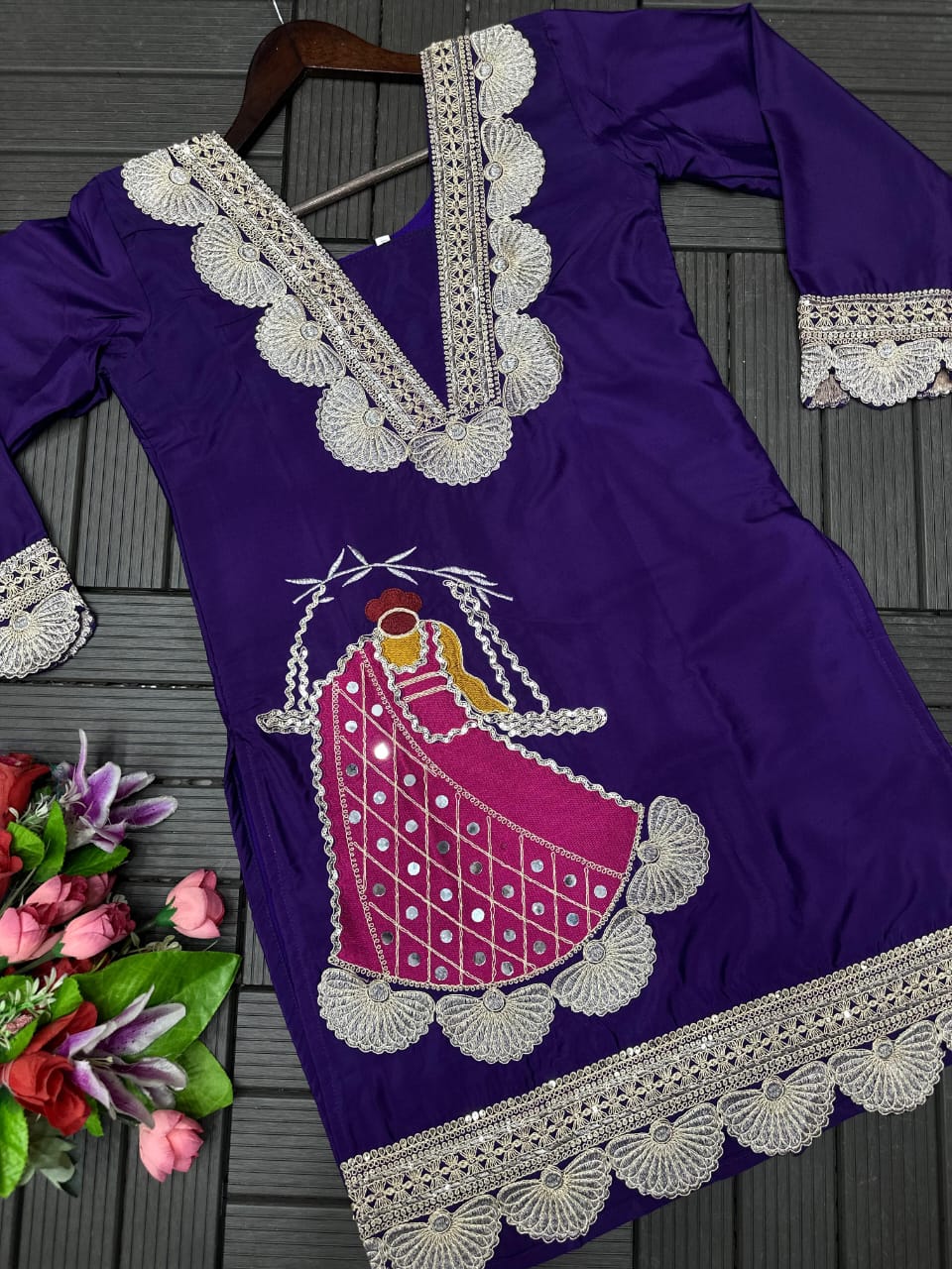 New Look Festive Top, Pant & Dupatta Set