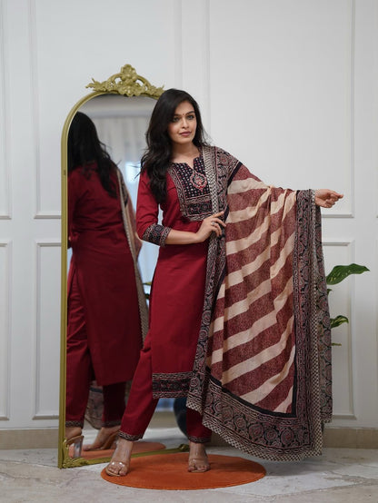 Elegant Handwork 3-Piece Cotton Kurta Set