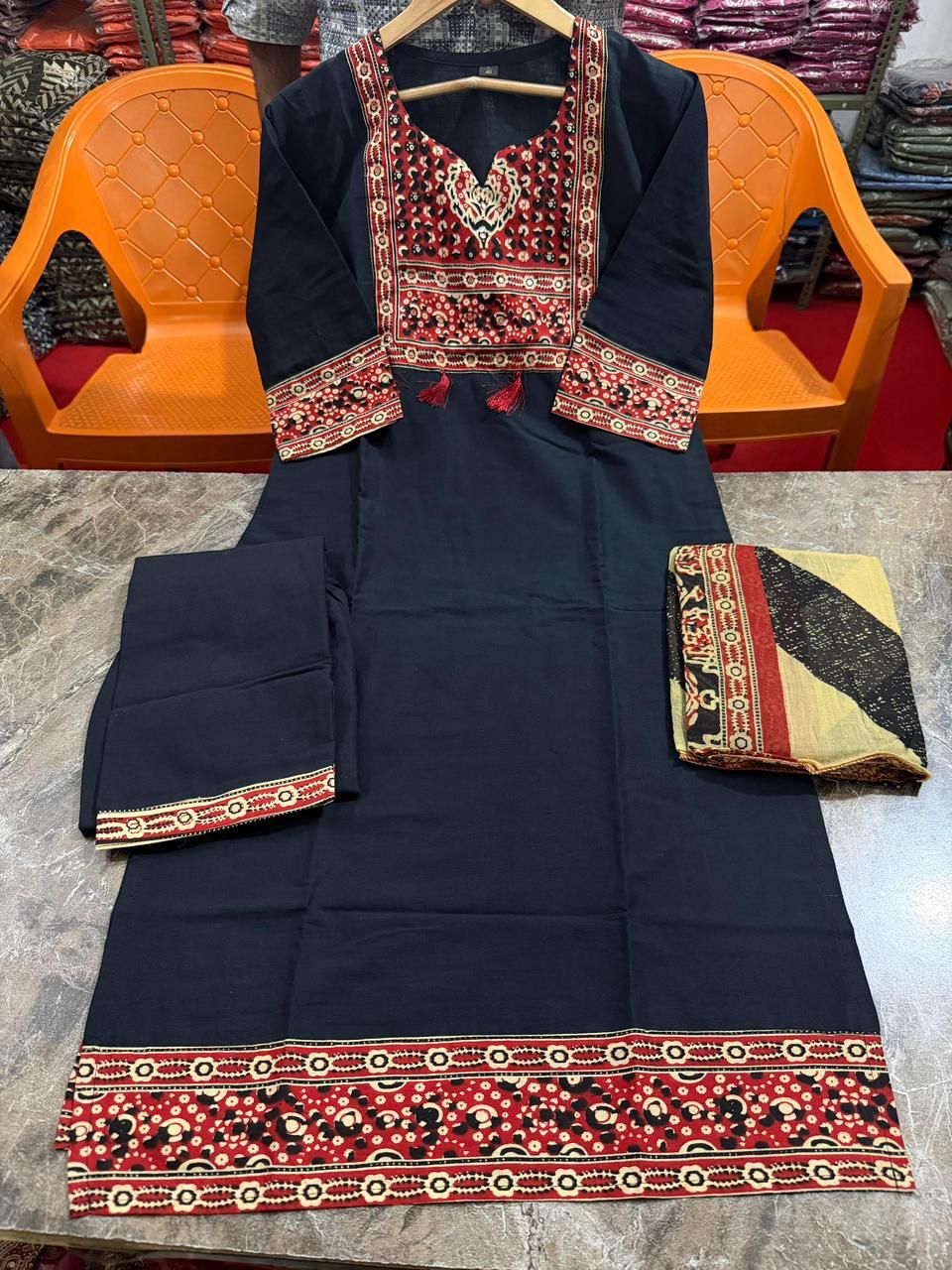 Elegant Handwork 3-Piece Cotton Kurta Set