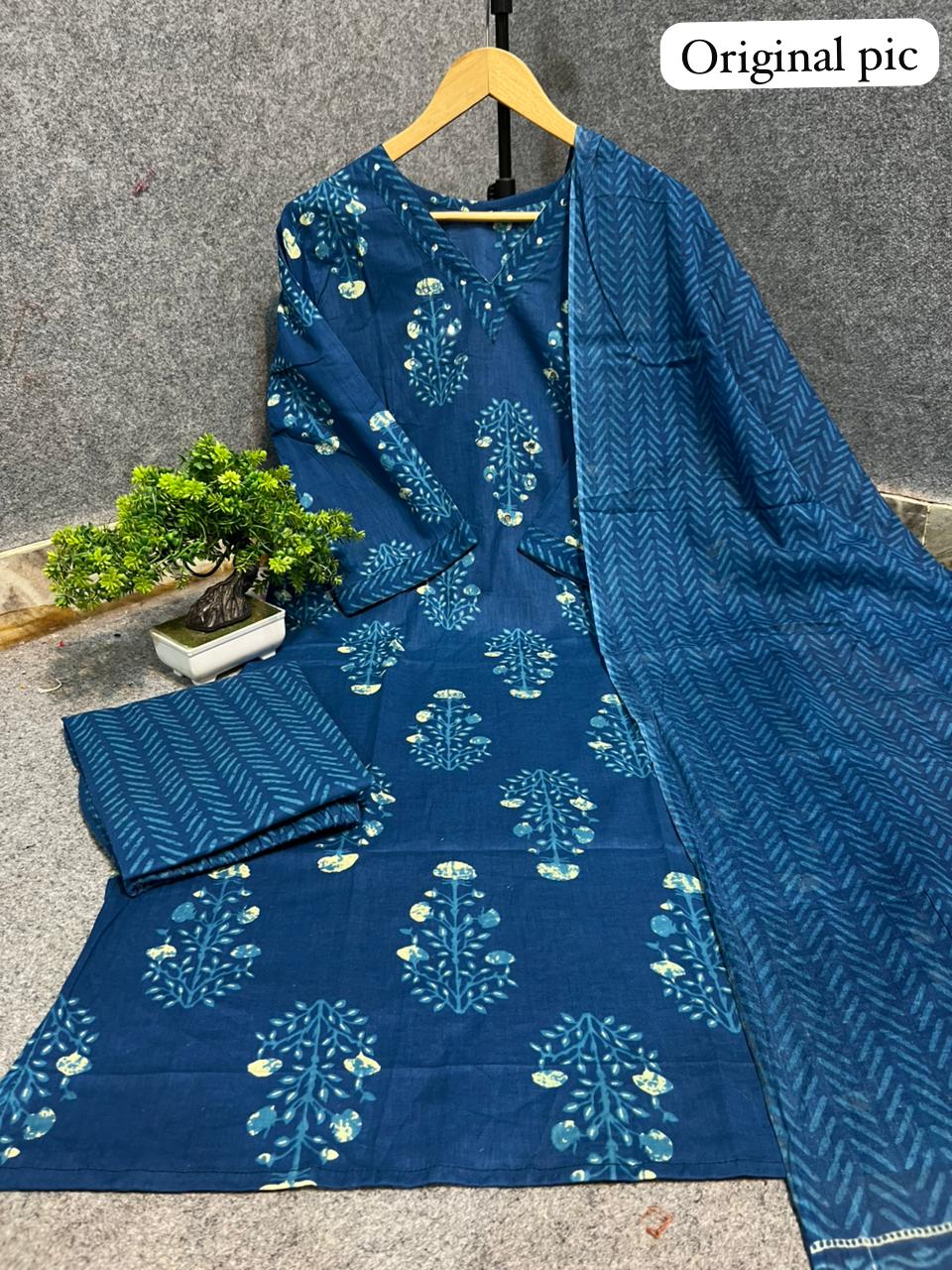 Elegant Handblock Cotton Kurta Set
