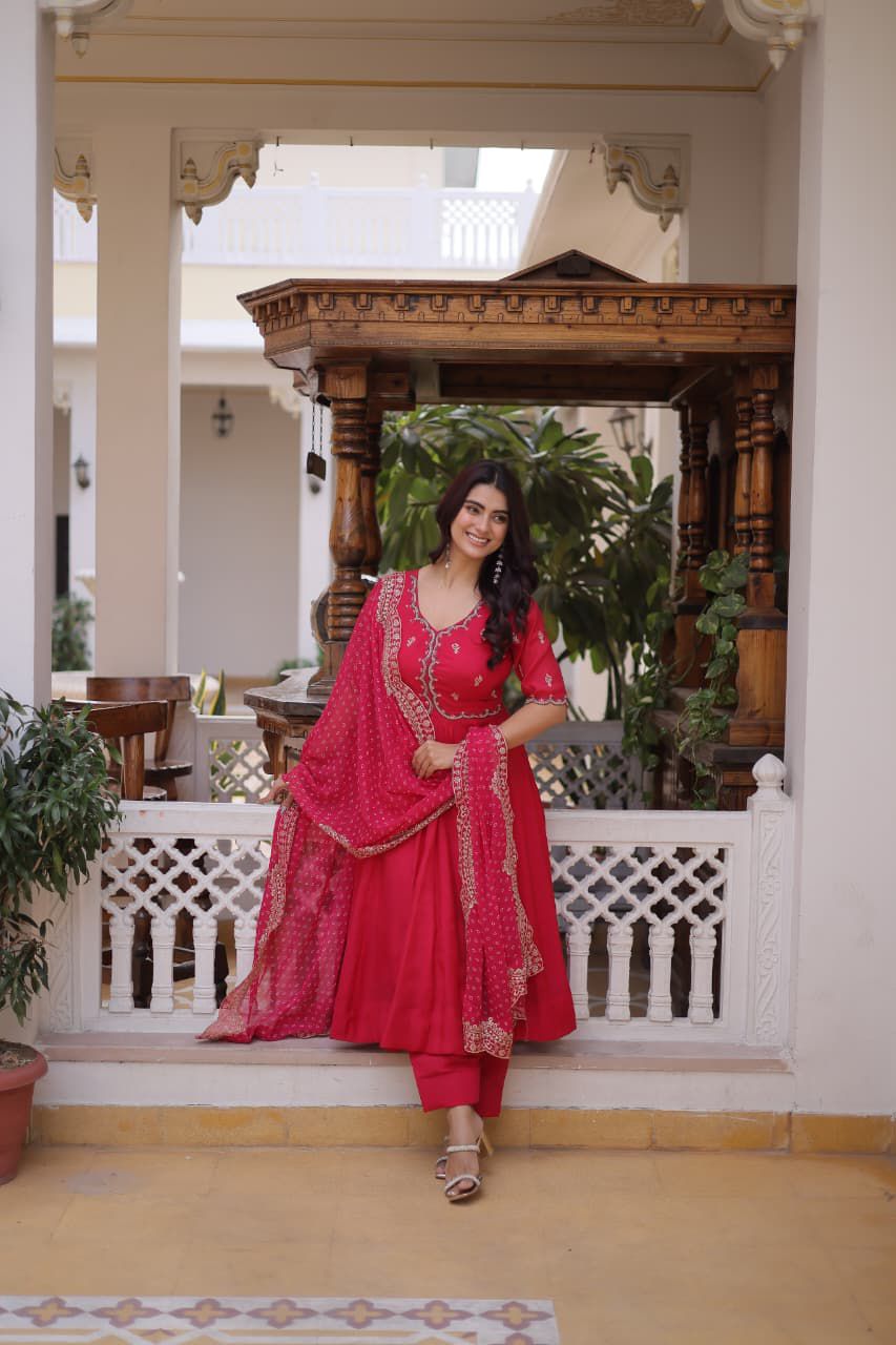 Premium Mul Chanderi 3-piece Kurta Set