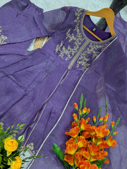 Stylish Crunchy Silk Kurta Set