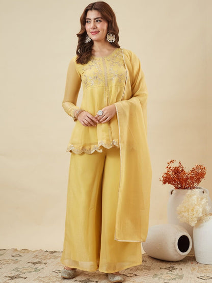 Stylish Crunchy Silk Kurta Set