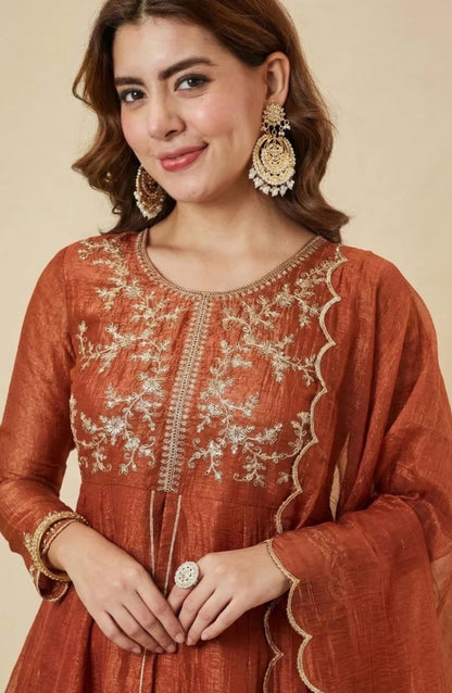 Stylish Crunchy Silk Kurta Set