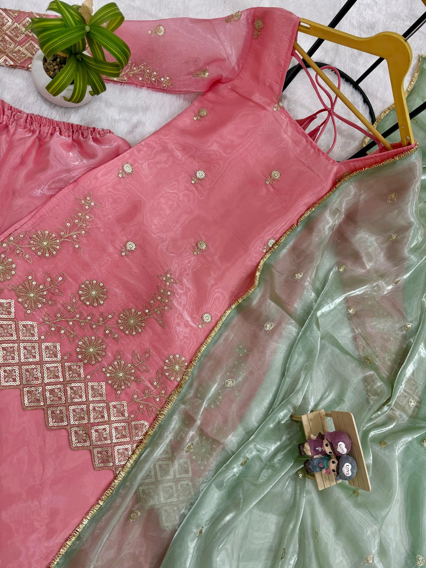Stunning Designer Kurti, Plazo, Dupatta Set