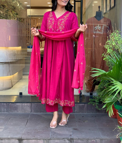 Beautiful Chanderi Silk Suit Set