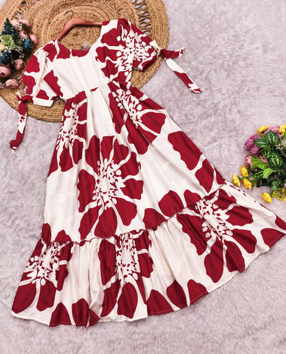 Floral Printed Crape Maxi Dress