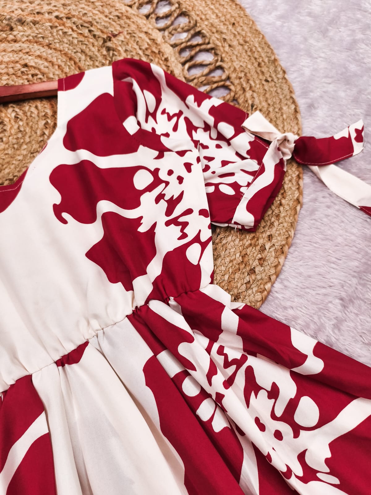 Floral Printed Crape Maxi Dress