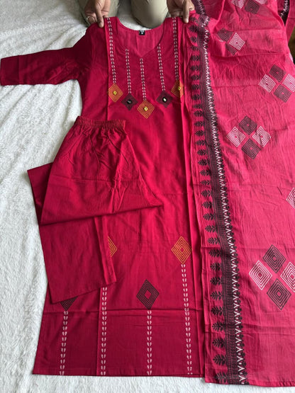 New Designer Cherry Mul Cotton Kurta Set