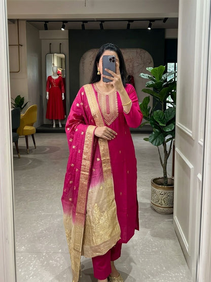 Festive Roman Silk Kurta Set With Chanderi Dupatta