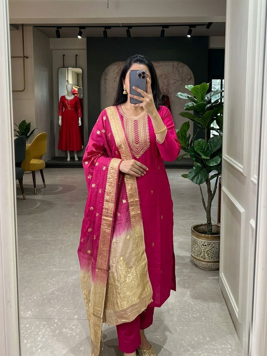 Festive Roman Silk Kurta Set With Chanderi Dupatta