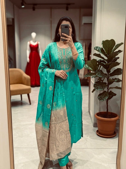 Festive Roman Silk Kurta Set With Chanderi Dupatta