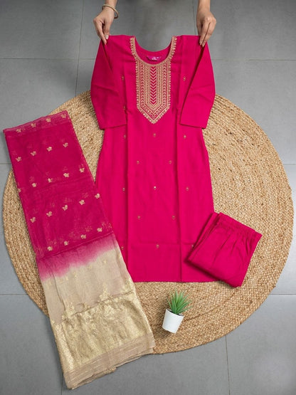 Festive Roman Silk Kurta Set With Chanderi Dupatta