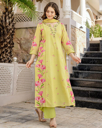 Graceful Printed Mul-Mul Cotton Kurta Set