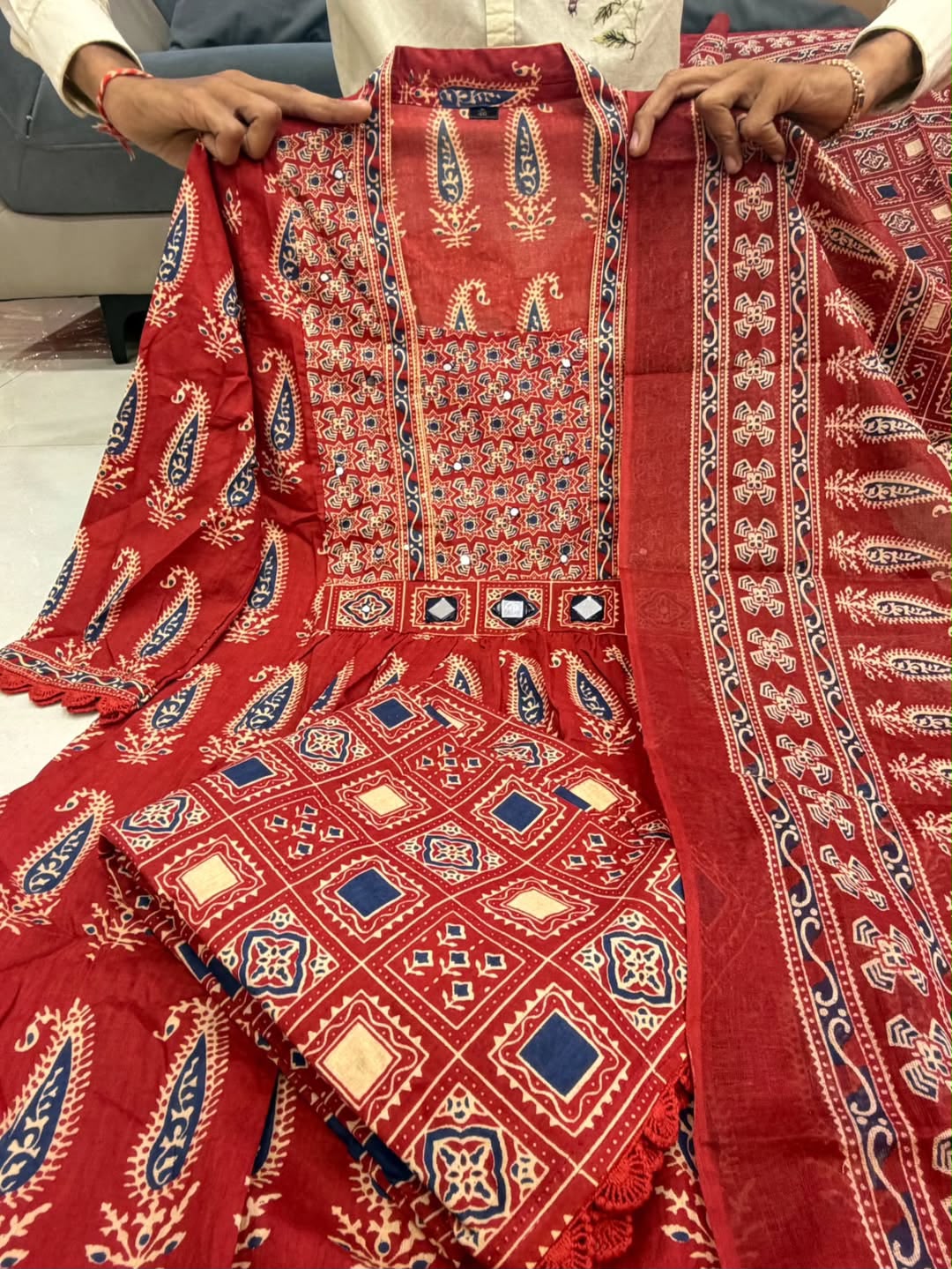 Stylish Printed Mirror Work Cotton Kurta 3-Piece Set