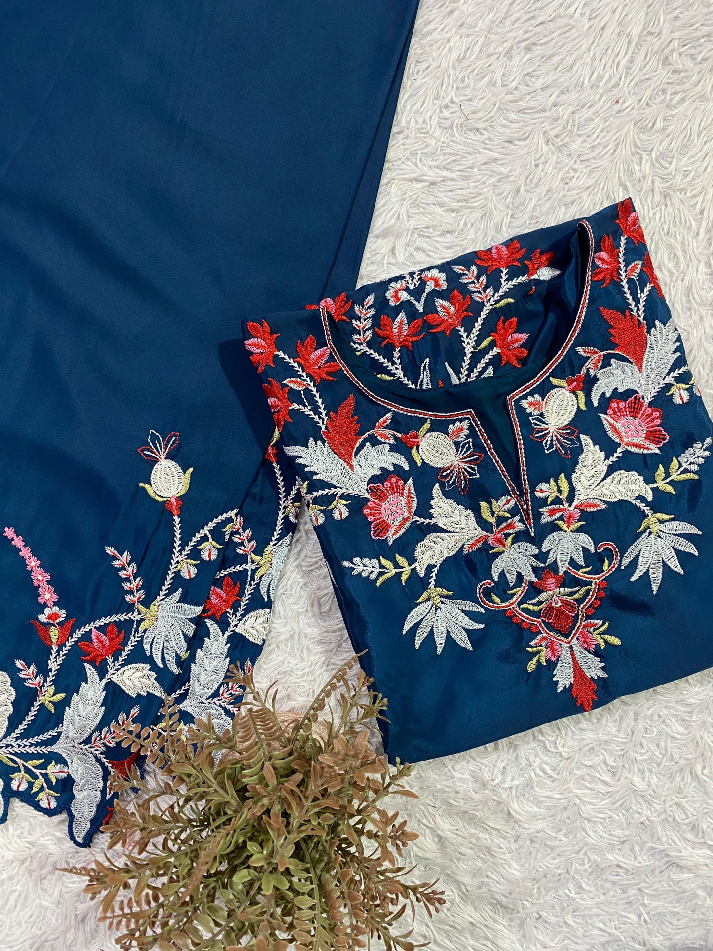 Designer Co-Ord set With Embroidered Cut Work