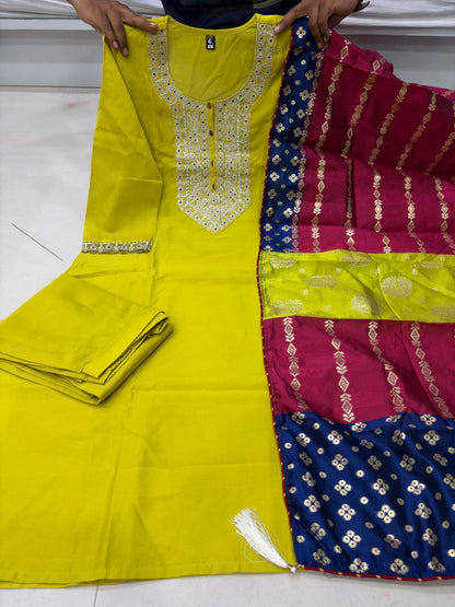 Elegant Chanderi Kurta Set With Vibrant Dupatta