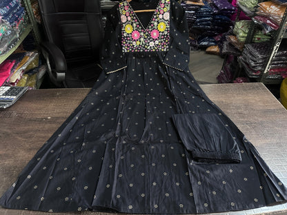 Elegant Embroidered A-line Cotton Kurta Set