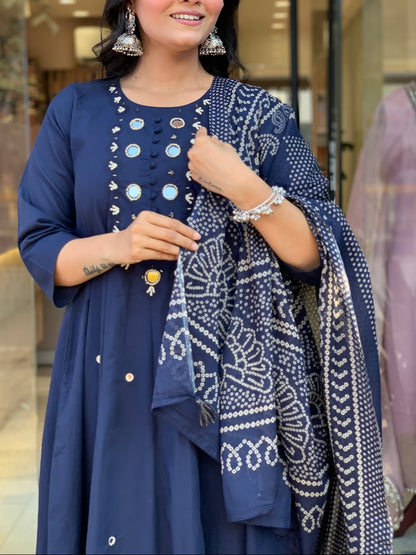 Elegant Blue Mirror Detailing Cotton Kurta Set