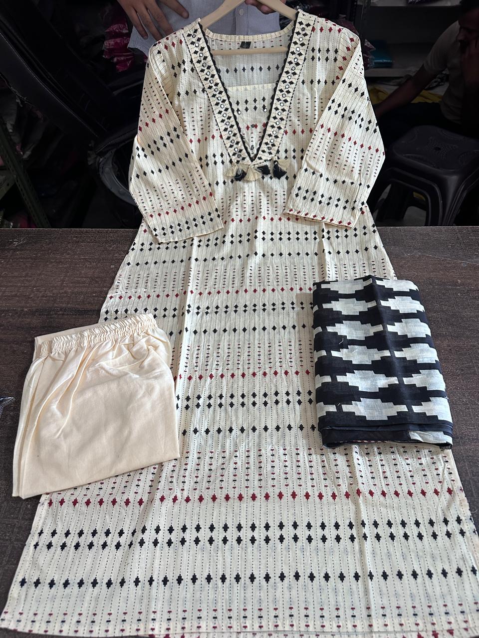 Elegant Discharge Print Cotton Kurta Set