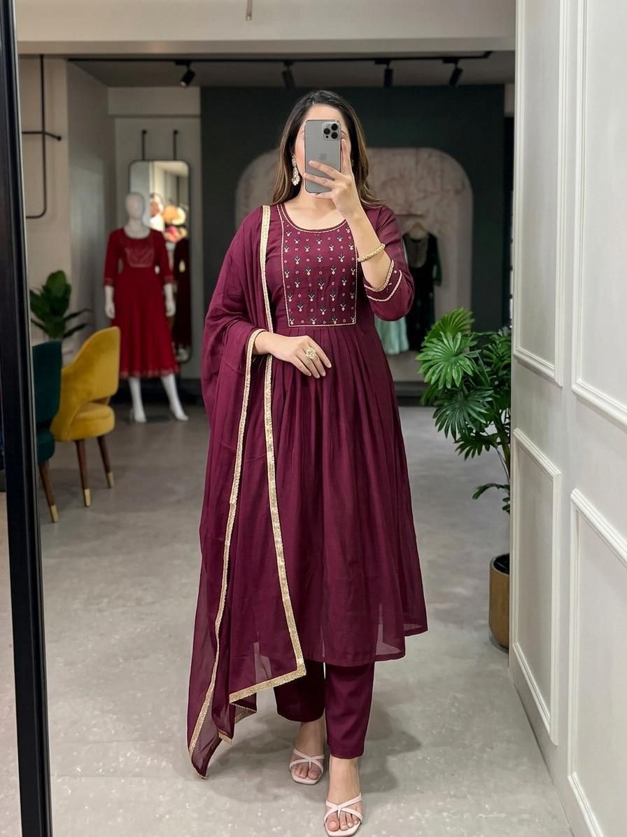 Timeless Mul Chanderi Anarkali 3-Piece Set