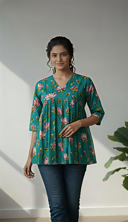 Charming Floral Cotton Short Top