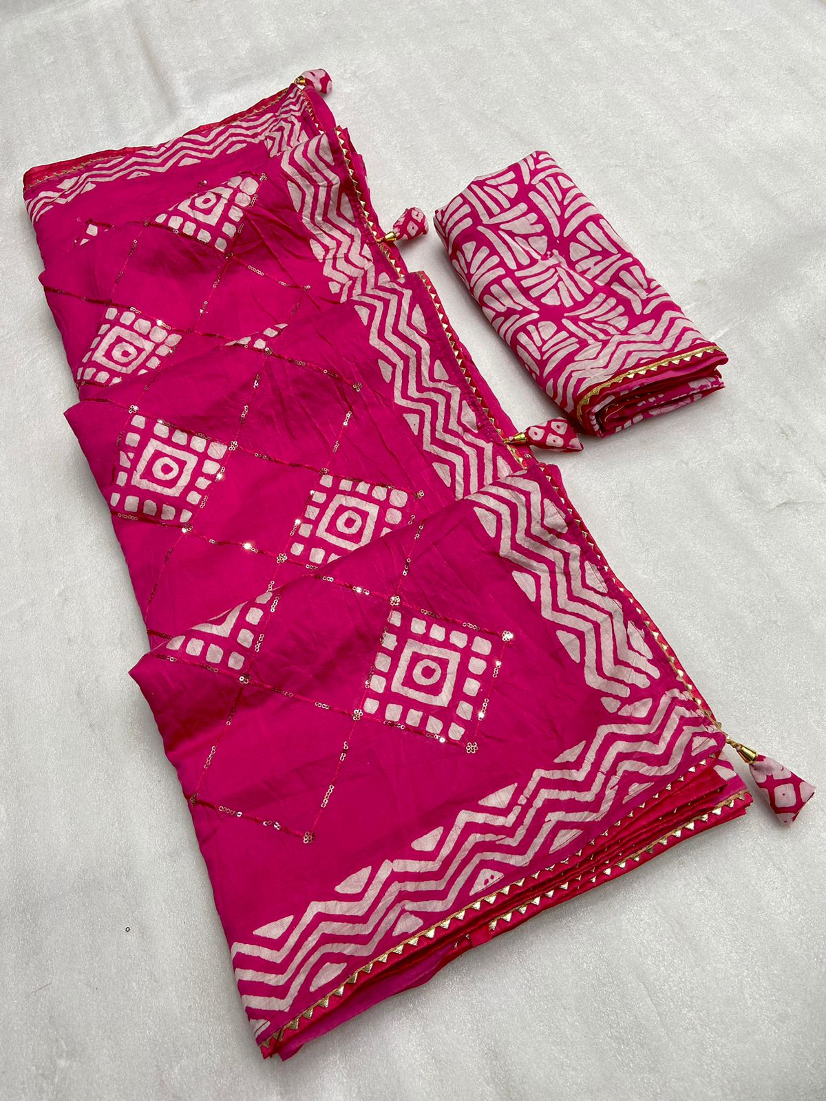 Batik Print Sequin Star Saree