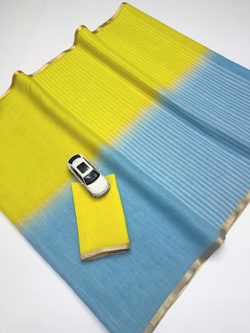 Elegant Digital Print Soft Linen Saree