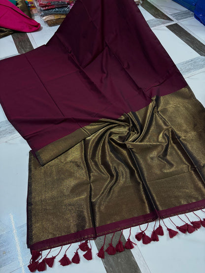 Handloom Khadi Cotton Saree With Heavy Zari Pallu