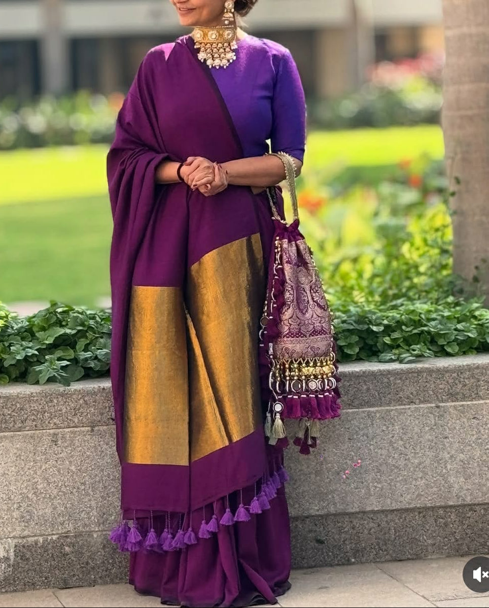Handloom Khadi Cotton Saree With Heavy Zari Pallu