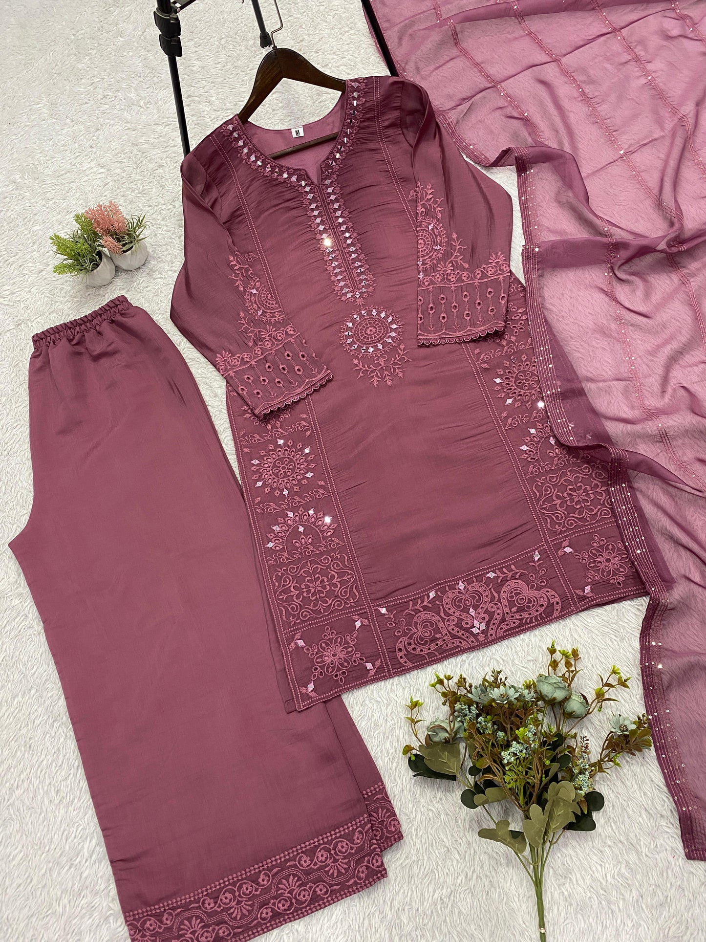 Stylish Mal Chanderi Kurta Set With Real Hand Mirror Work
