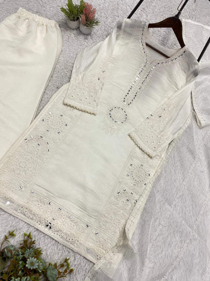Stylish Mal Chanderi Kurta Set With Real Hand Mirror Work