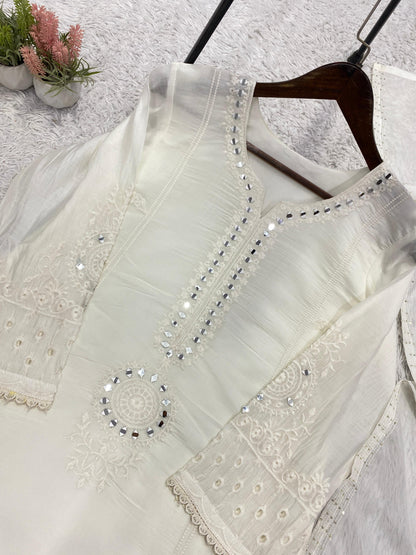 Stylish Mal Chanderi Kurta Set With Real Hand Mirror Work