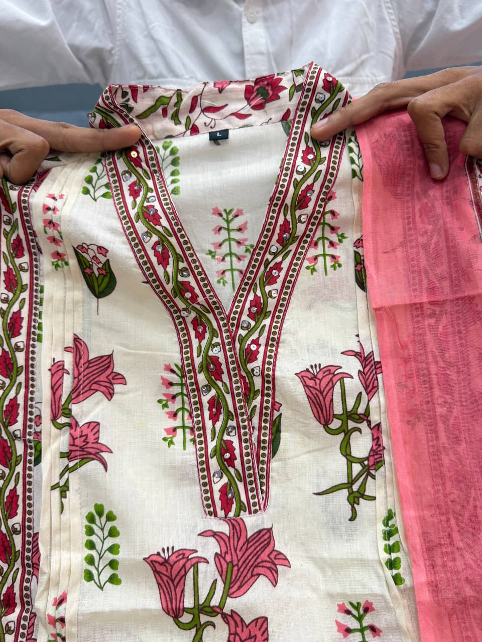 Gorgeous Gulab Pure Taj Cotton Kurta Set