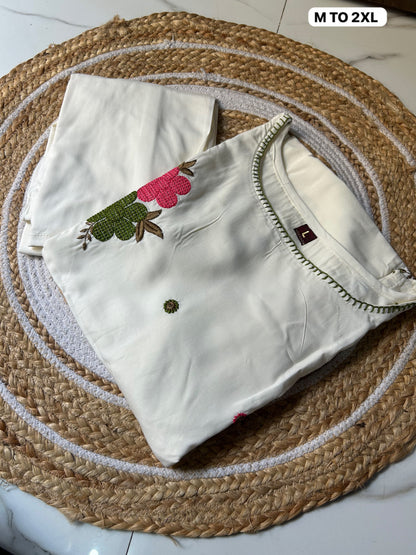 Elegant Sleeveless Embroidered Cotton Kurta Set