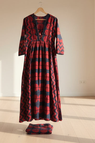 Graceful Red A-line Cotton Kurta Set