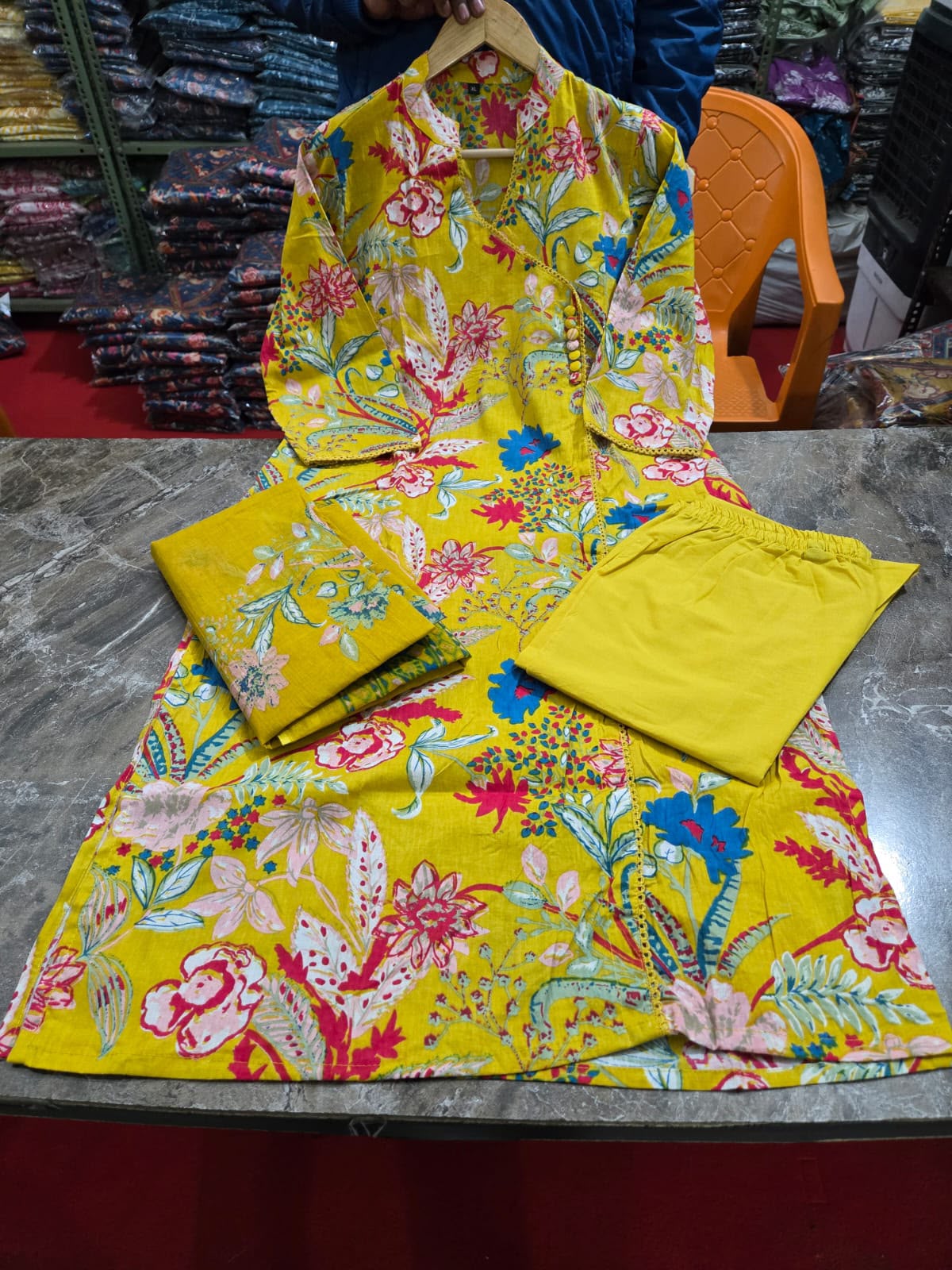 Elegant Cotton Kurta Set With Beautiful Handwork Detailing