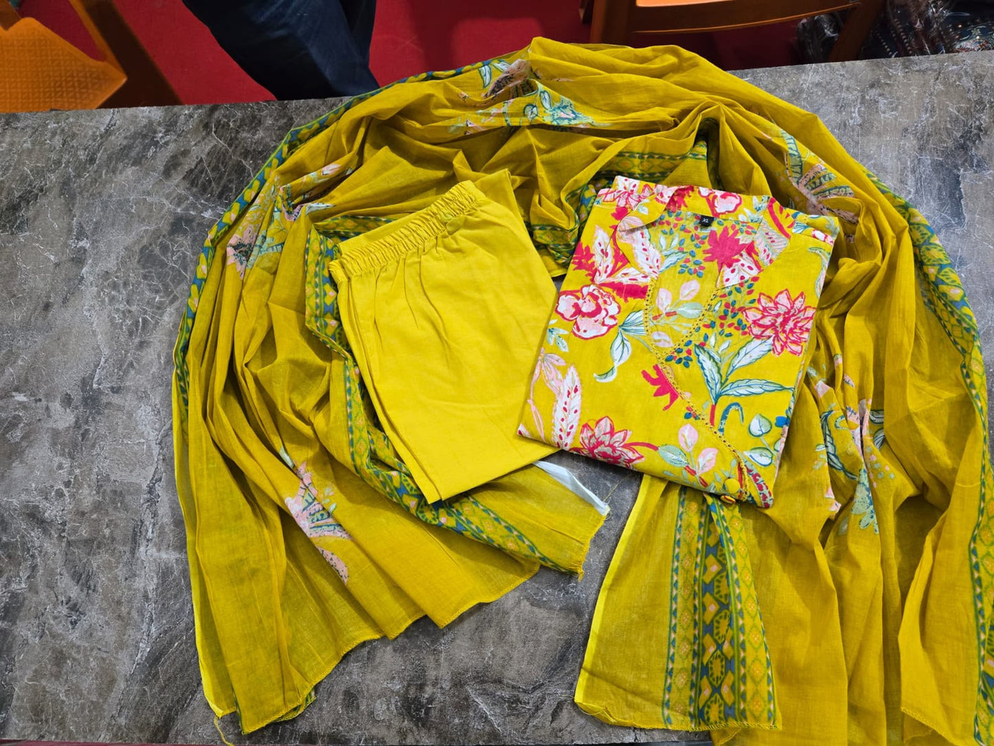 Elegant Cotton Kurta Set With Beautiful Handwork Detailing