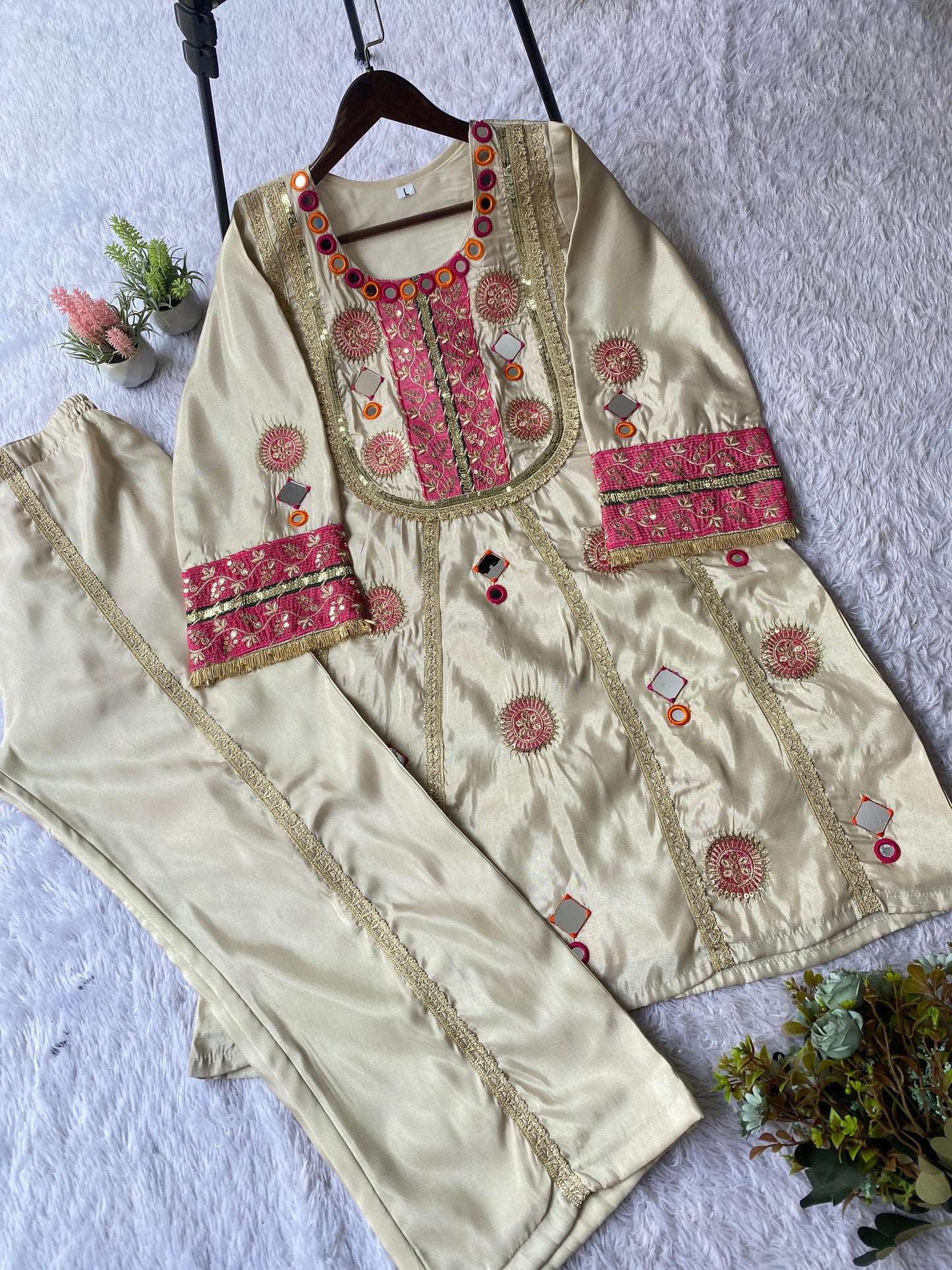 Trendy Mirror Embroidered Co-ord Set