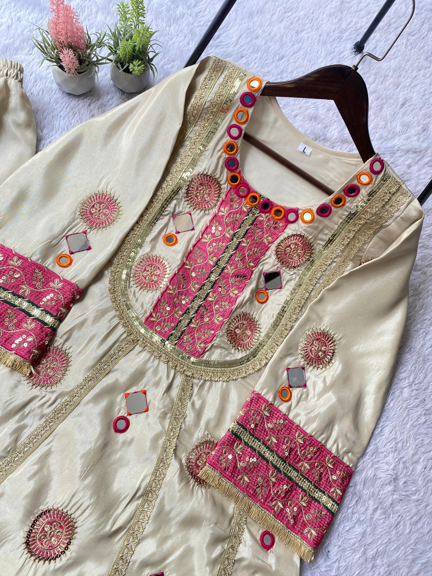 Trendy Mirror Embroidered Co-ord Set