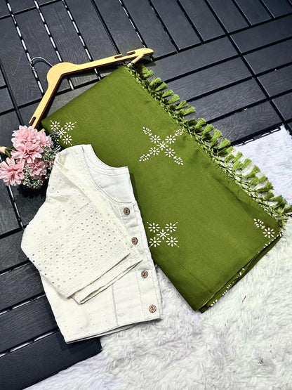 Muslin Cotton Silk Saree With Chikankari Blouse